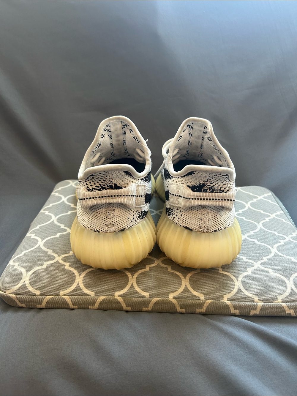 Adidas / Yeezy Boost 350 V2 'Zebra' 2022/2023 - Picture 8 of 8